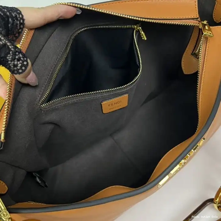 Cheap Bag O'Lock Zip Calf Leather Brown Shoulder In Fendi 0609